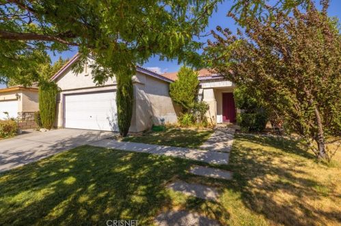 45856 Knightsbridge St, Lancaster, CA 93534-5197