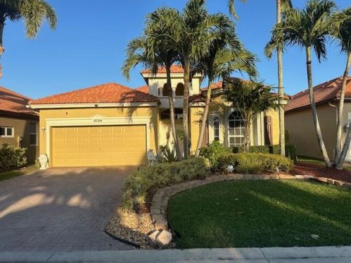 8084 Saw Palmetto Ln, Boynton Beach, FL 33436-1428
