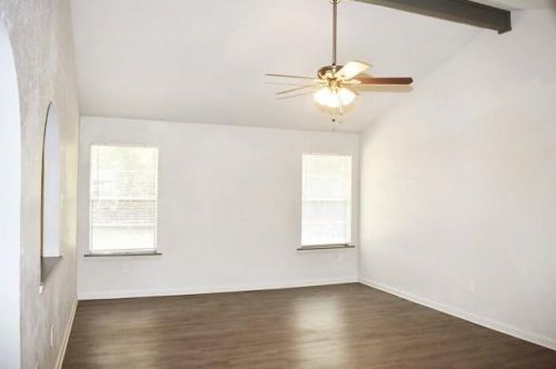 716 Ann Lois Ln, Burleson TX  76028-3713 exterior