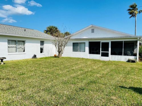 8 Carol Ct, Palm Coast, FL 32137-8122