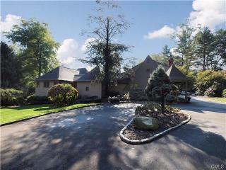12 Wedgewood Rd, Westport, CT 06880-2735