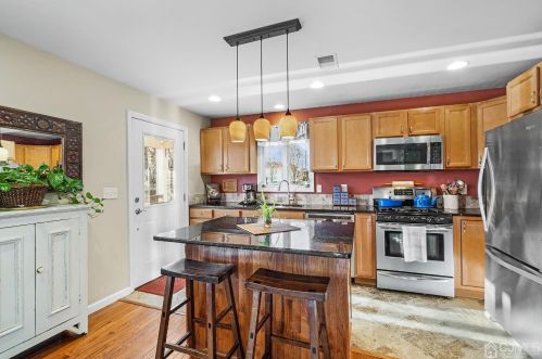 129 Randolph Ave, South Plainfield NJ  07080-4024 exterior