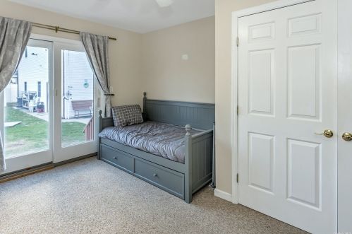 47 Prospect Ave, East Rockaway NY  11518-1232 exterior