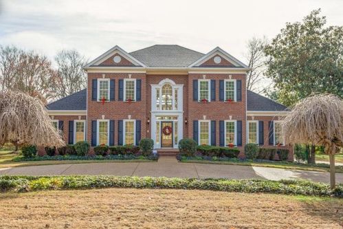 501 Solomon Dr, Franklin, TN 37064-5042
