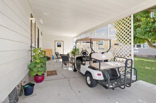 26248 Queen Mary Ln, Bonita Springs FL  34135-6536 exterior