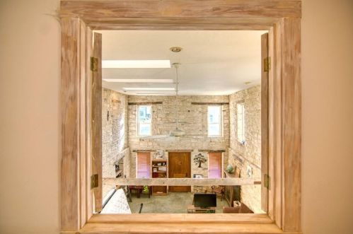101 San Saba Ave, Menard, TX 76859-2705