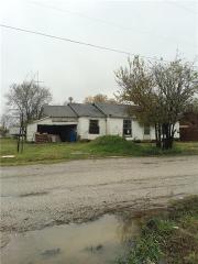 104 Atchley Ave, Alvarado, TX 76009-4302