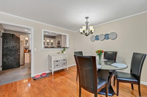 14 Oak Ave, Highland Falls NY  10928-1305 exterior