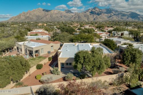 300 Hidden Quail Dr, Tucson AZ  85704-6940 exterior