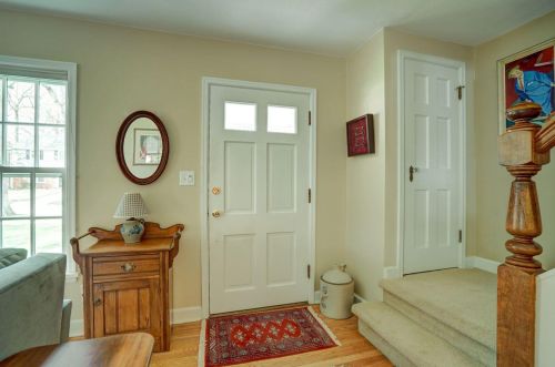 929 Waban Hl, Madison, WI 53711-3047