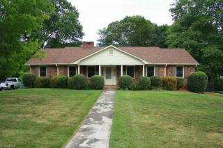 4071 Tangle Ln, Winston Salem, NC 27106-2931