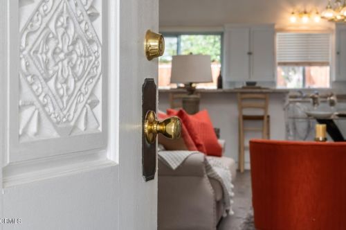 5239 Surfrider Way, Oxnard CA  93035-1070 exterior