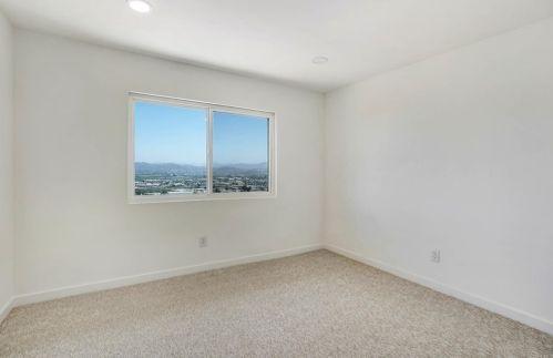 1901 Hacienda Dr, El Cajon CA  92020-1056 exterior