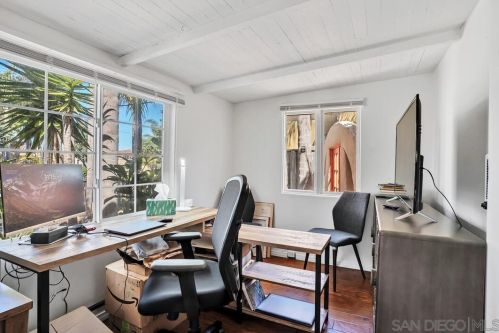 232 Rios Ave, Solana Beach CA  92075-1240 exterior