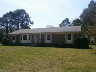 5325 Bingham Dr, Portsmouth, VA 23703-3513