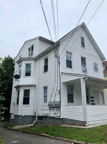 39 Terrace Ave, United States Coast Guard Ac CT  06320-5833 exterior