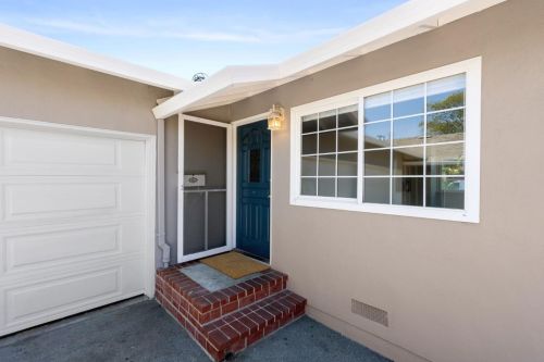 984 Rose Ave, Redwood City, CA 94063-4218
