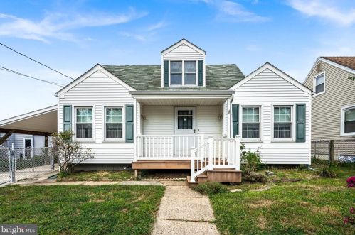 166 Milton Ave, Trenton, NJ 08610-2229
