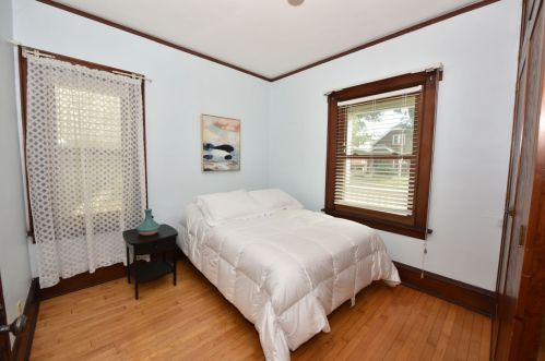 2737 Howell Ave, Milwaukee WI 53207-2013 exterior