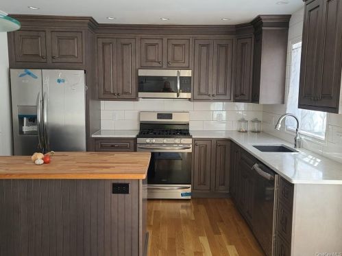 595 Mountain Rd, Port Jervis NY  12771-3165 exterior