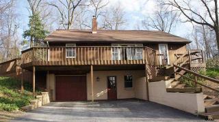 11825 Cross Roads Ave, Cross Roads, PA 17322-9096
