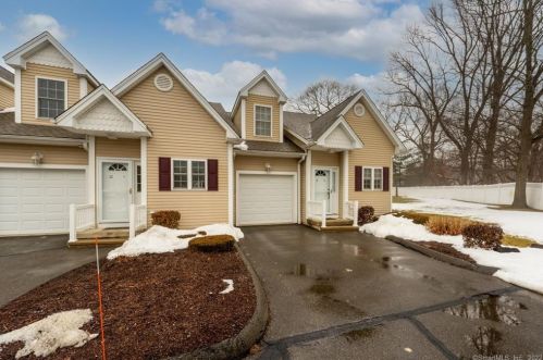 511 Elm St, North Haven CT  exterior