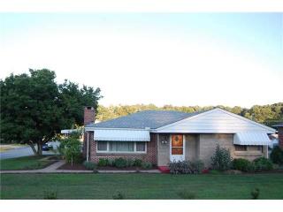 1161 Cedar St, Greensburg, PA 15601-5640