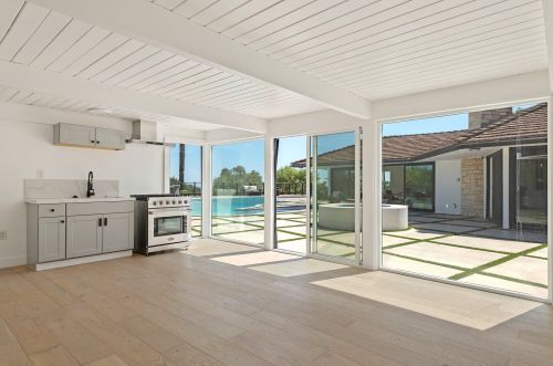8 Celine Dr, Santa Barbara CA  93105-1911 exterior