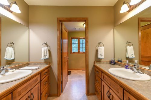 5102 Mary Allen Ln, Brainerd MN  56401-7989 exterior