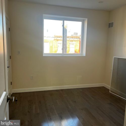 616 Mckean St, Philadelphia PA  19148-2415 exterior