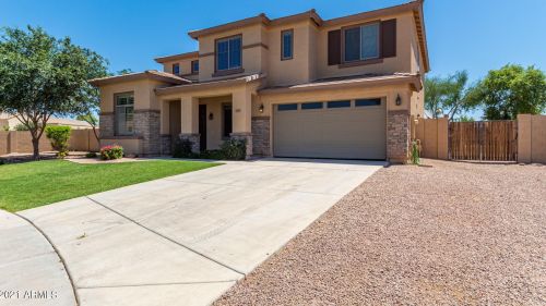4489 Red Rock St, Gilbert, AZ 85297