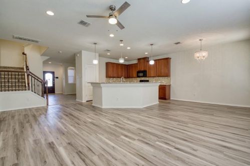 1522 Crested Butte Way, Georgetown TX  78626-7087 exterior