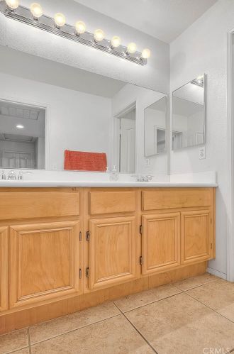 13842 Beech St, Victorville CA  92392-5531 exterior