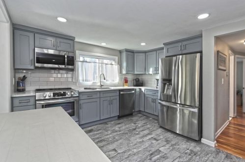 70 Mills Ave, Milford CT  06460-7445 exterior