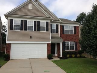 106 Circle Grove Ct, Greer SC  29650-5122 exterior