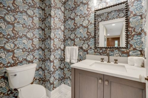 755 Fairmount Ave, Chatham Township NJ  07928-1161 exterior