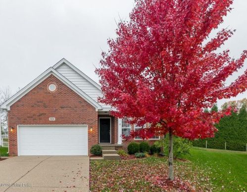 9808 Collier Ln, Louisville, KY 40291-3184