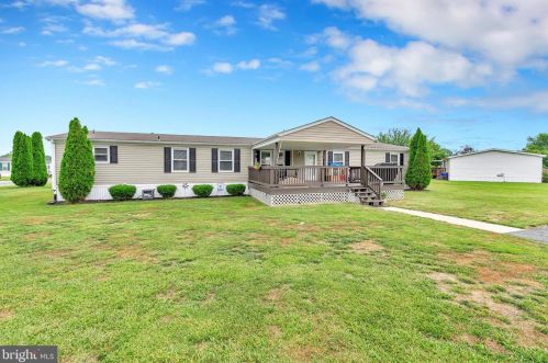 99 Humpsman Dr, Dover, DE 19904-1450