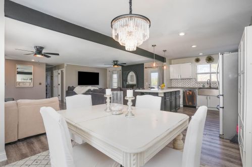 8578 Winthrop Cir, Florence KY  41042-9550 exterior