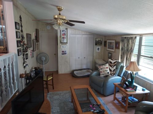 911 Courier St, Vero Beach FL  32966-8737 exterior