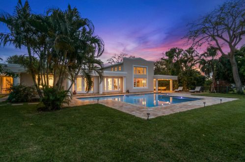 735 Lake Shore Dr, Delray Beach, FL 33444-2847