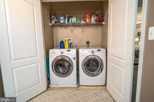 211 Shaw Ct, Fredericksburg VA  22405-2688 exterior