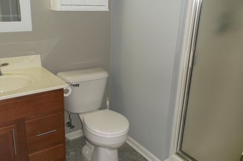 11820 Broadway, Crown Point IN  46307-8877 exterior