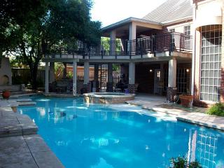 1410 Mission Springs Dr, Katy TX  77450-4395 exterior