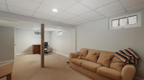 2212 Jersey Ave, Scotch Plains NJ  07076-4618 exterior