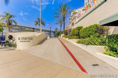 702 Ash St, San Diego CA 92101-3228 exterior