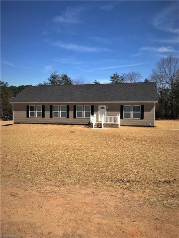 3036 Church Music Rd, Longtown, NC 27011-8656
