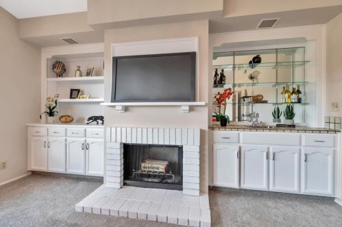 1066 Cross Springs Ct, San Jose CA  95120-1516 exterior