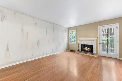 214 Allenberry Cir, Pittsburgh PA 15234-1002 exterior