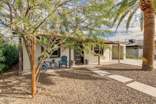 3913 13th Way, Phoenix, AZ 85014-4910